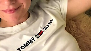 Young amateur teen in solo masturbation playing with herself