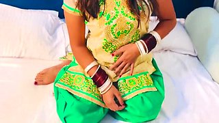 Step Sister Home Alone - Hindi Dirty Talk Blowjob & Tight Pussy Sex - Desi Homemade