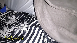 no panty. nakahiga ang ate walang panty nabosohan.