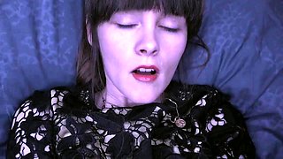 Sydney Harwin – Inside Mommy