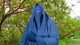 Bangladeshi Housewife Nadiya Fucks Neighbor At Night - Big Tits Blowjob Homemade Bengali Sex