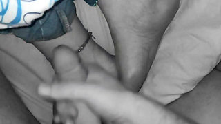 Cum on her feet
