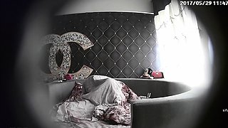 Amateur Hidden Cam Fuck On Couch