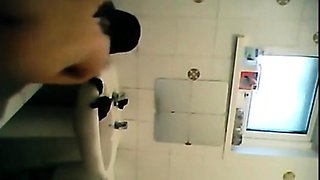 Latina mom (great tits) peeped at by stepson